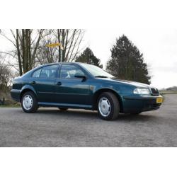 Skoda Octavia 1.6 GLX 5-DRS 75PK NAP (bj 1998)
