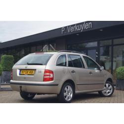 Skoda FABIA COMBI 1.4 16V Elegance Elec.Ramen Clima.Trekhaa