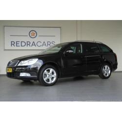 Skoda Octavia Combi 1.6 TDI Elegance Business Line Navi Lede