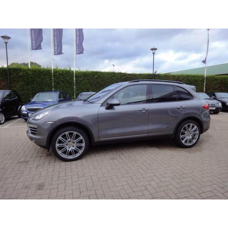 Porsche Cayenne 3.0 V6 Diesel Tiptronic S 2011 Grijs