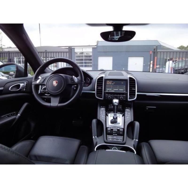 Porsche Cayenne 3.0 V6 Diesel Tiptronic S 2011 Grijs
