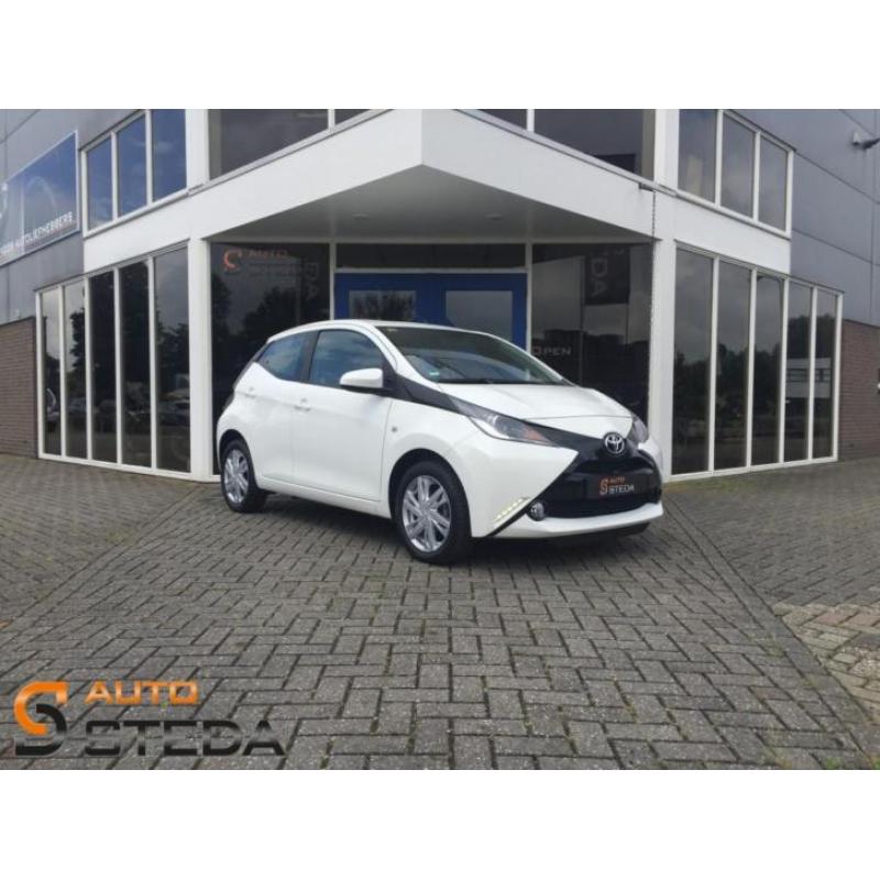 Toyota Aygo 1.0 VVT-i x-play 5drs (bj 2014)