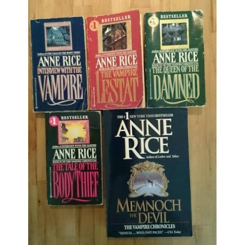 The vampire chronicles - Anne Rice - 5 books- Engels/English