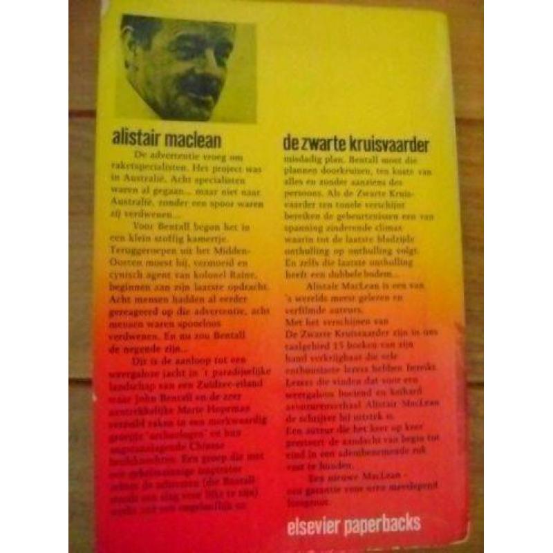 alistair maclean--de zwarte kruisvaarder