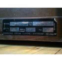 hammond 7122L orgel
