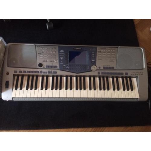 Yamaha PSR 1100