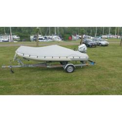 Zodiac Yachtline RIB 420 DL