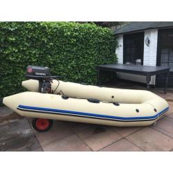 Zodiac rubberboot met 5pk buitenboordmotor