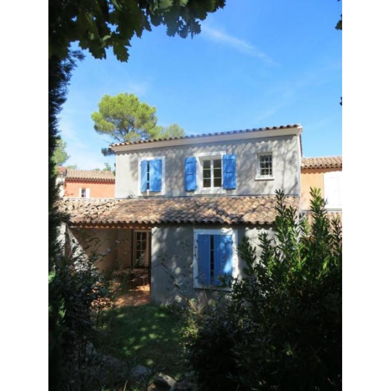 Fayence Côte d'Azur 3 badkamers nu: 249.000 was 295.000 €