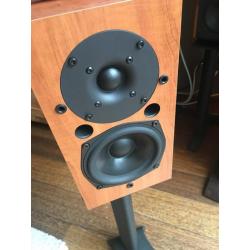 Audio Pro EGO212 luidsprekers + stands