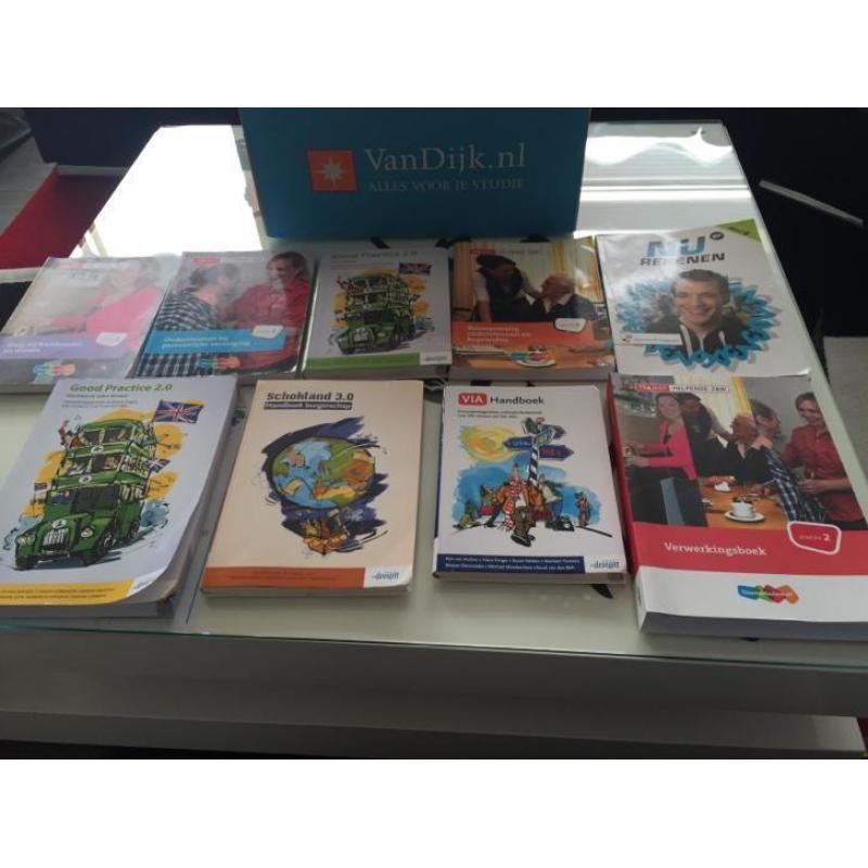 Helpende Zorg MBO niv.2 schoolboeken compleet!