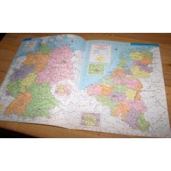 Hammond World Atlas and Gazetteer. Izgs.