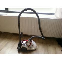 Kleine stofzuiger 1400 watt, nog in zeer goede staat