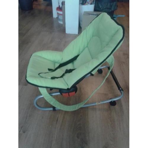 Mooi groene wipstoeltje