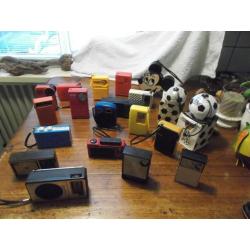 RETRO RADIOOTJES JAREN 60/70 ( 19 stuks)