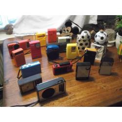 RETRO RADIOOTJES JAREN 60/70 ( 19 stuks)