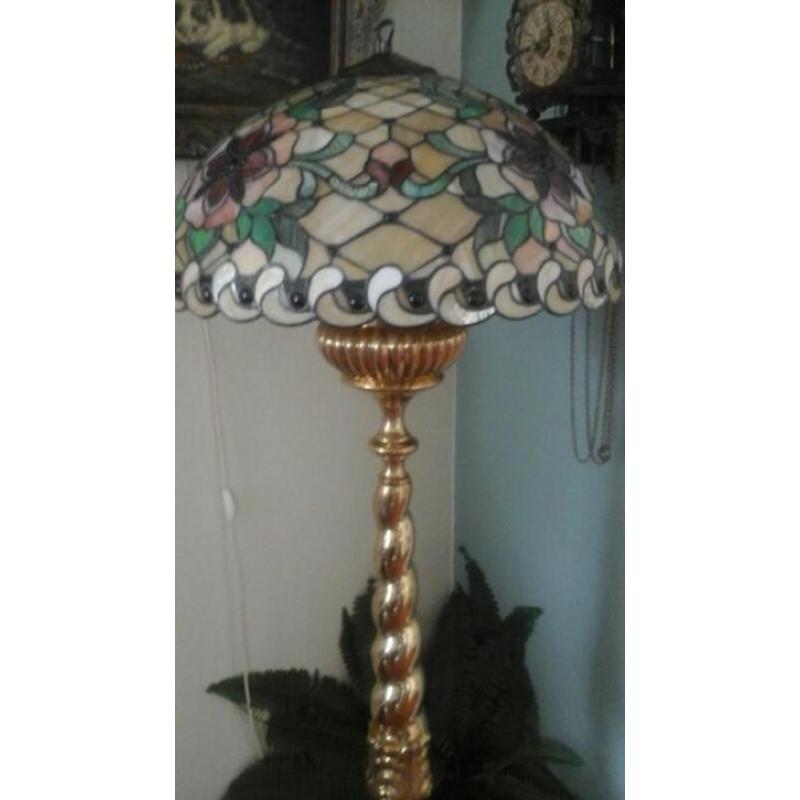 Supper groote bronze staande lamp