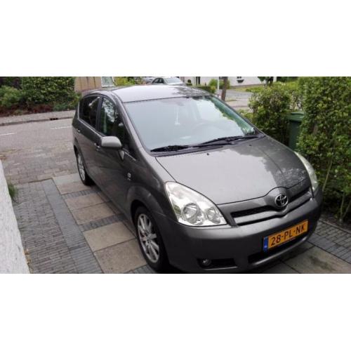 Toyota Corolla Verso 1.8 Vvt-i 7P 2004 Grijs