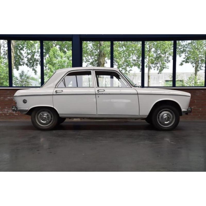 Peugeot 204 204
