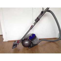 Dyson DC37C Allergy - 2 MAANDEN OUD!