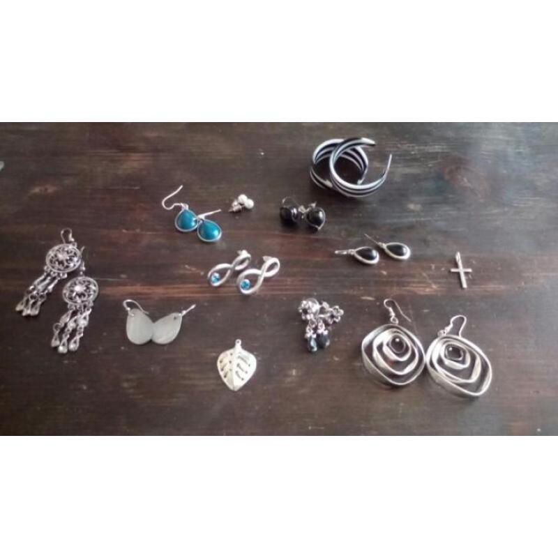 Van alles inclusief paar armbanden