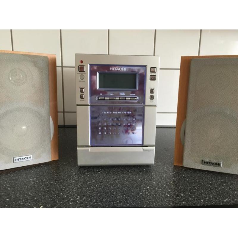 Hitachi Radio cd cassette player