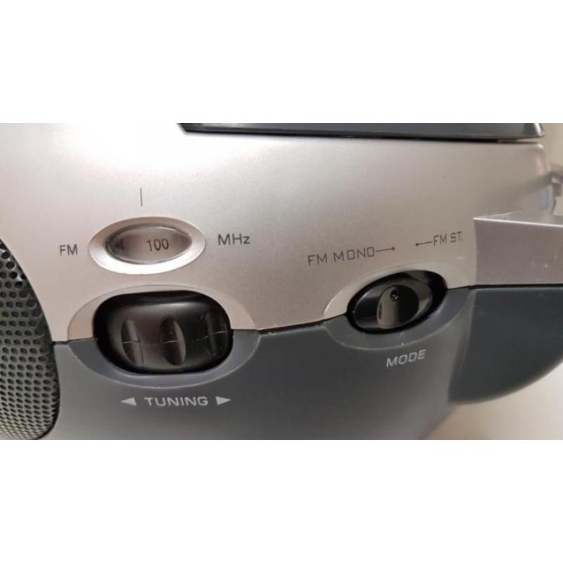 Xiron portable Radio CD player