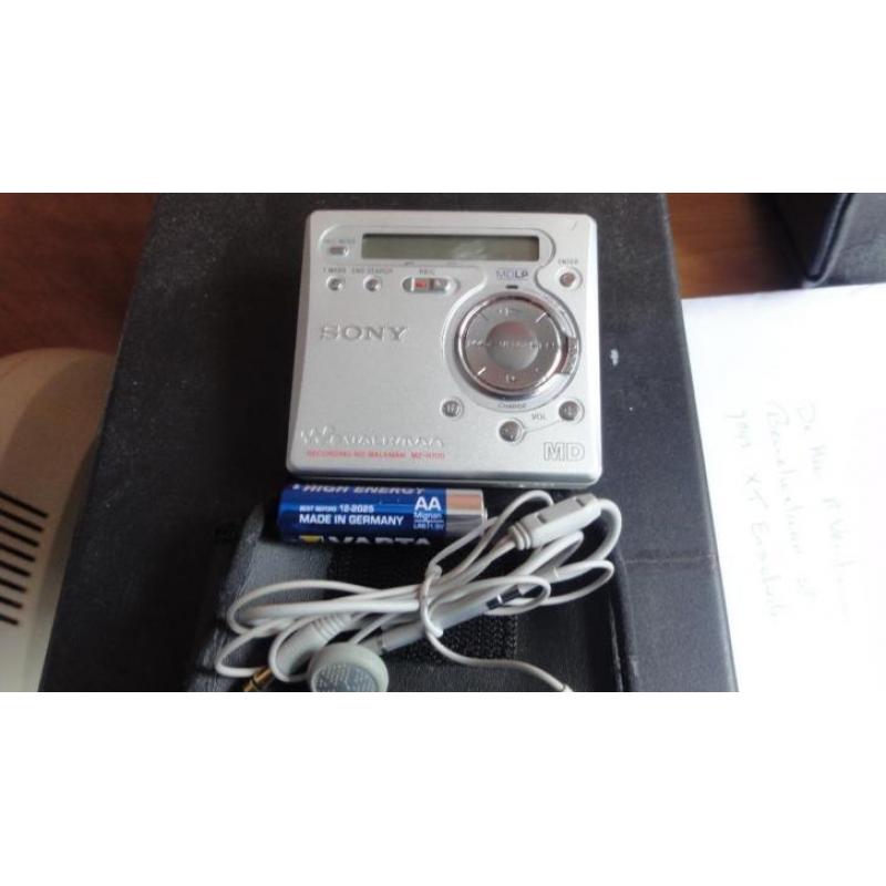 Sony Mini Disc Recorder _Speler MZ-R700