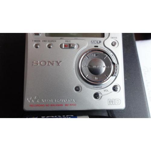 Sony Mini Disc Recorder _Speler MZ-R700