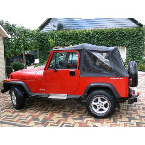 Jeep Wrangler 2.5 I Hardtop 4WD U9 1993 Rood