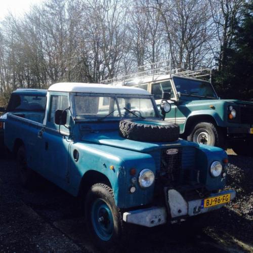 Land Rover 109 series 2a pick up