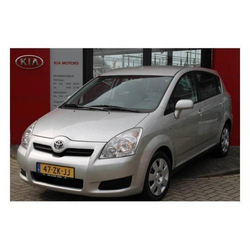 Toyota Verso 1.6 16v VVT-i Terra (5p)