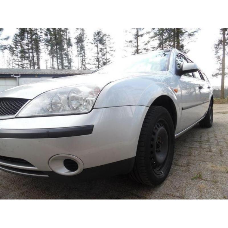 Ford Mondeo 1.8-16V Centennial (bj 2003)