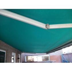 LUXAFLEX ZONNESCHERM ( groen )