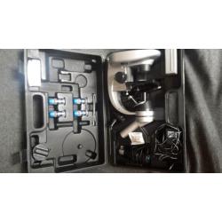 traveler microscoop