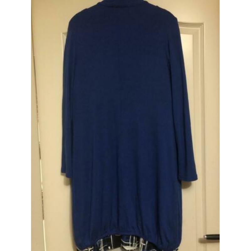 Jurk L en lang vest XL