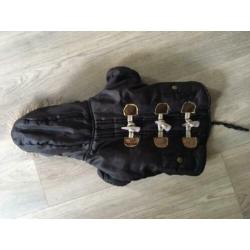 Te koop:2 leuke hondenjasjes