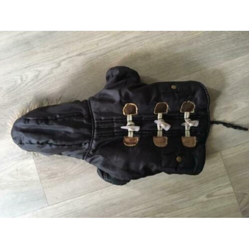 Te koop:2 leuke hondenjasjes