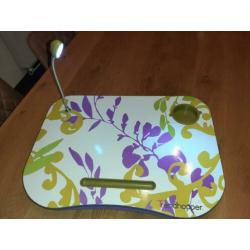 Laptoptafel/laptopkussen met LED lampje incl batterijen