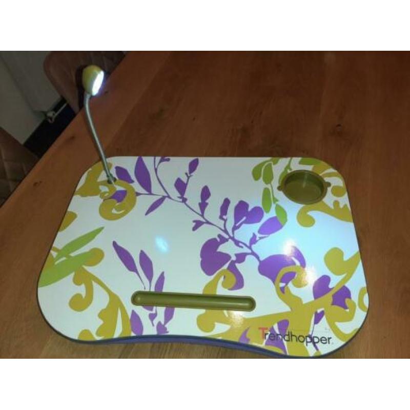 Laptoptafel/laptopkussen met LED lampje incl batterijen