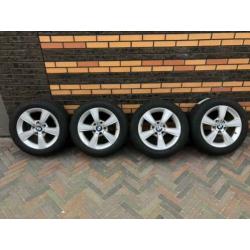 16 inch originele BMW velgen met goede Goodyear runflat band