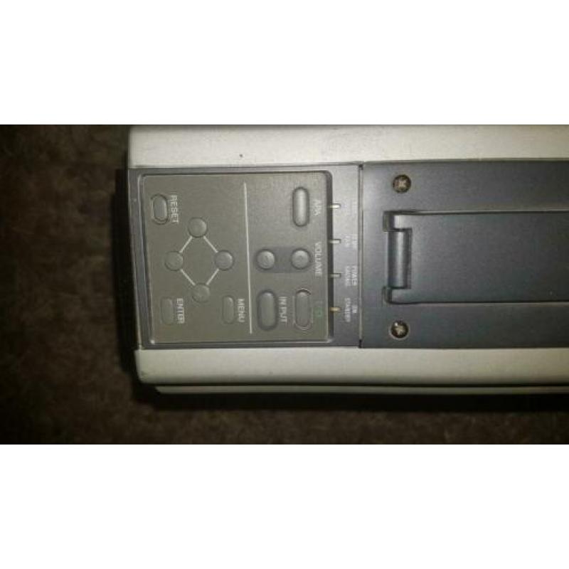 Te koop Sony beamer met nieuwe lamp