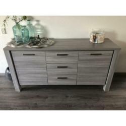 Meubels te koop