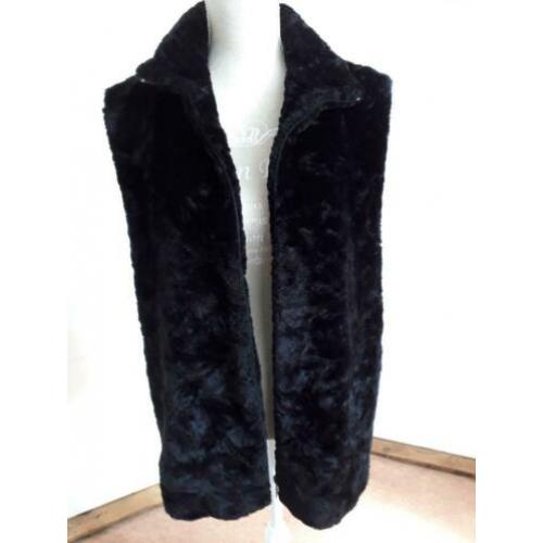 Mooie zwarte bodywarmer van GERRY WEBER maat 40