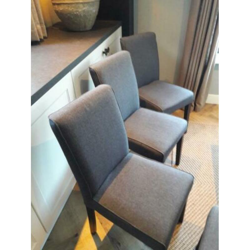 Set van 4 antraciet stoelen. Eetkamer stoelen.