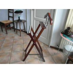 Zeer mooie DRESS BOY hout hoog 1m5