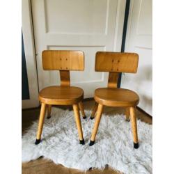 Vintage peuterstoeltje Van Dijk stoeltje kinderstoeltje