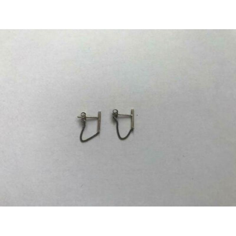 ZIlveren bar chain ear jackets