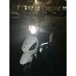 Piaggio Fly 2013