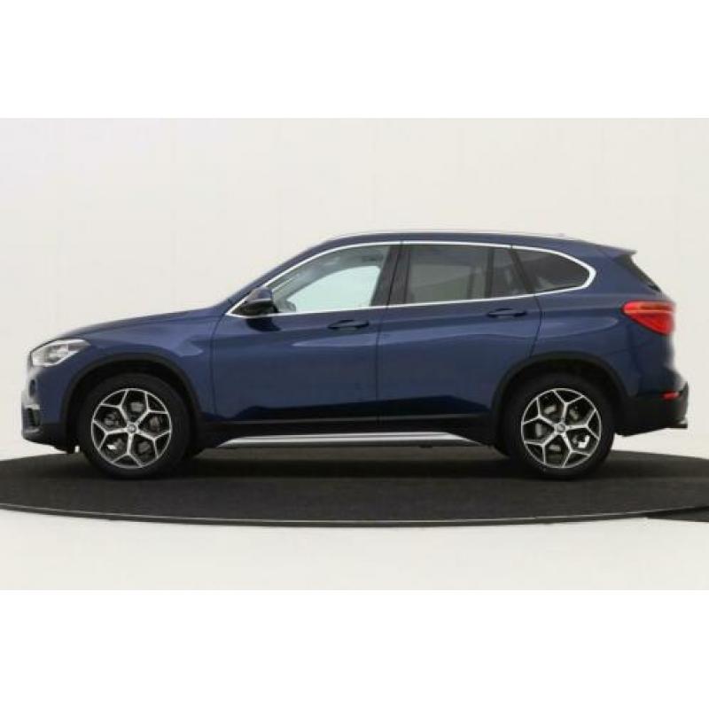 BMW X1 sDrive20i | Aut | Head-Up | Camera | Keyless | Naviga